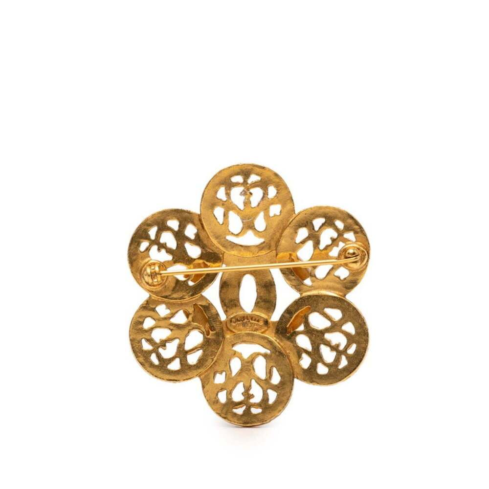 CHANEL Authentic Vintage Green Logo Brooch - Picture 2 of 4